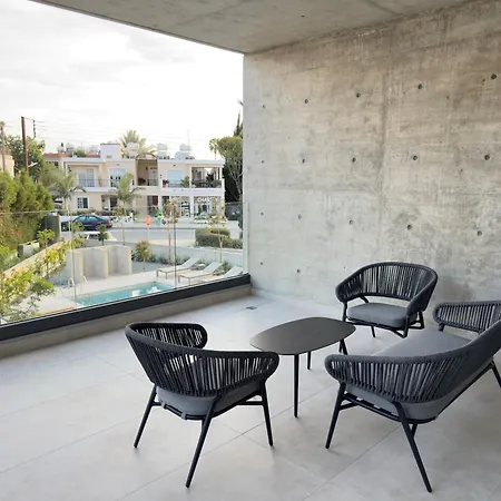 Malberry Park 104 - Modern With Shared Heated Pool, Sauna, Gym, Jacuzzi