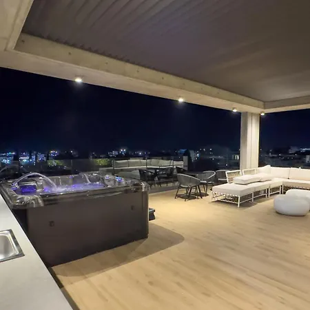 Malberry Park 104 - Modern With Shared Heated Pool, Sauna, Gym, Jacuzzi Appartamento Paphos