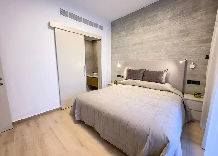 アパート Malberry Park 104 - Modern With Shared Heated Pool, Sauna, Gym, Jacuzzi パ フォス