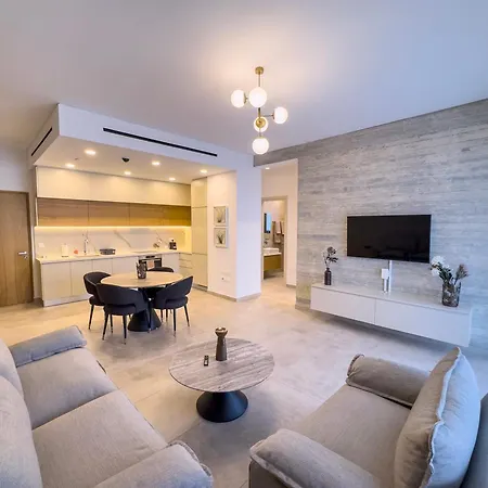 Malberry Park 104 - Modern With Shared Heated Pool, Sauna, Gym, Jacuzzi Paphos